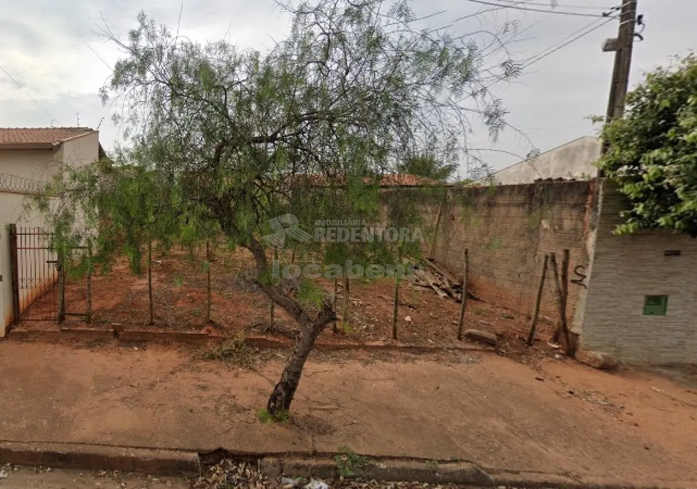 Comprar Terreno / Padrão em São José do Rio Preto R$ 100.000,00 - Foto 1