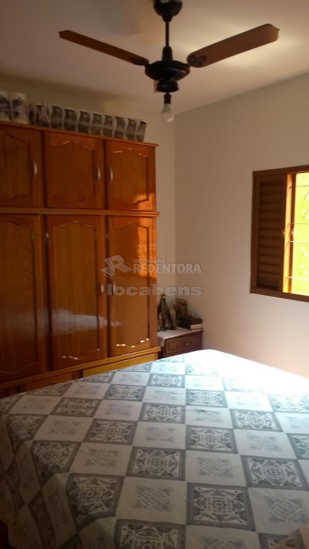 Comprar Casa / Padrão em São José do Rio Preto R$ 230.000,00 - Foto 5