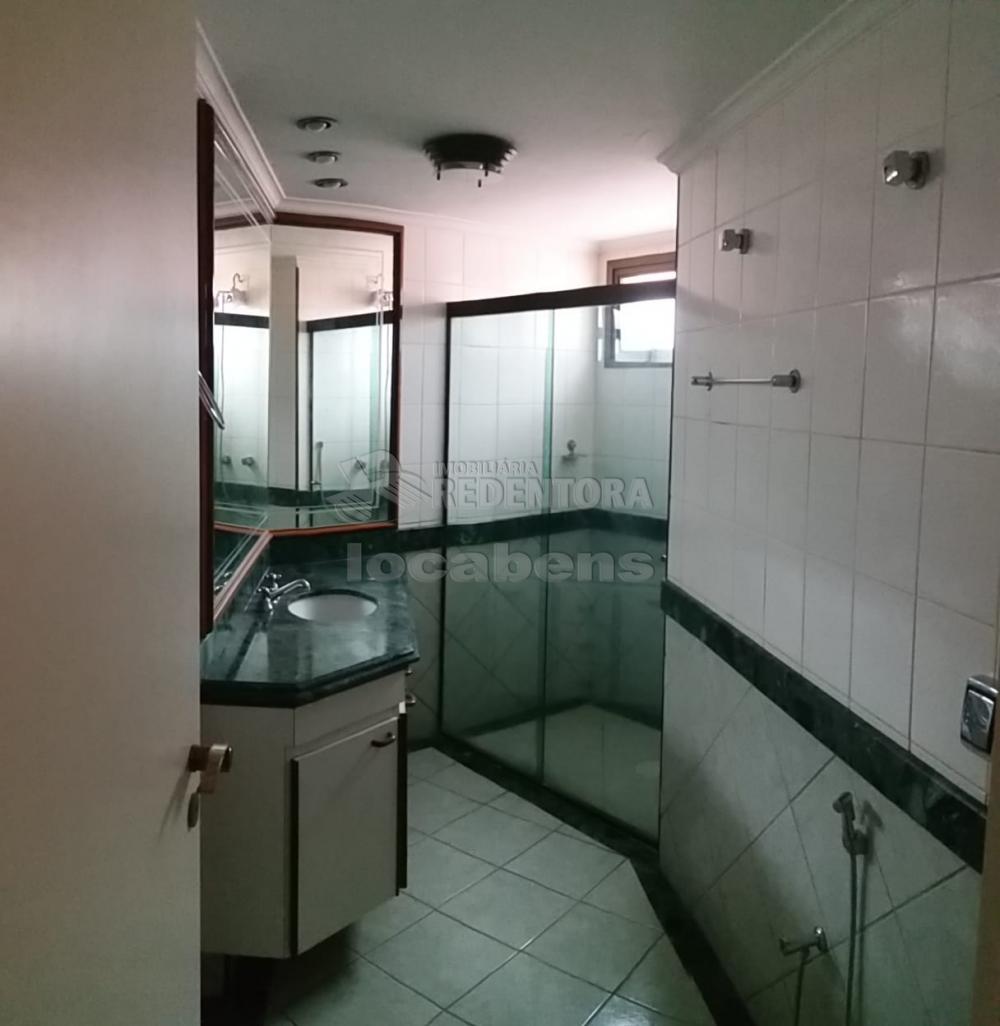 Alugar Apartamento / Padrão em São José do Rio Preto R$ 1.000,00 - Foto 17