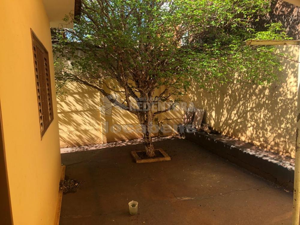 Comprar Casa / Padrão em São José do Rio Preto R$ 190.000,00 - Foto 10