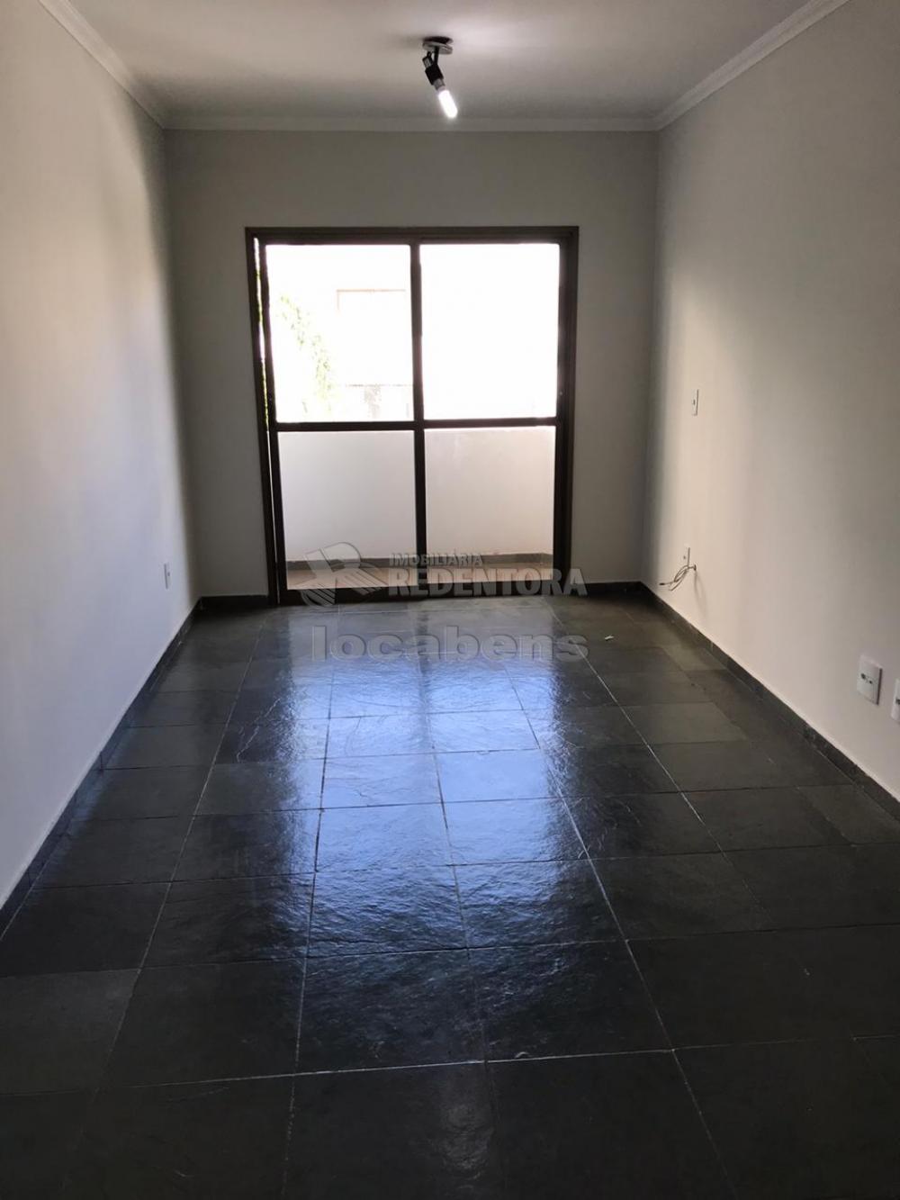 Alugar Apartamento / Padrão em São José do Rio Preto R$ 1.800,00 - Foto 1