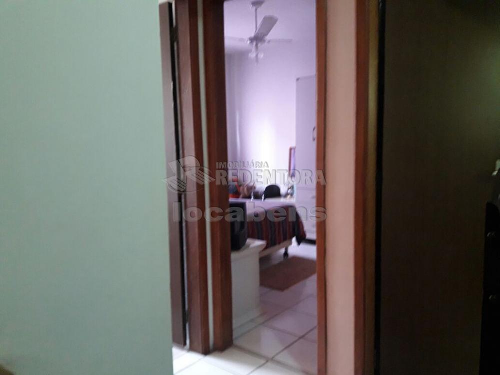 Comprar Apartamento / Padrão em São José do Rio Preto R$ 200.000,00 - Foto 12