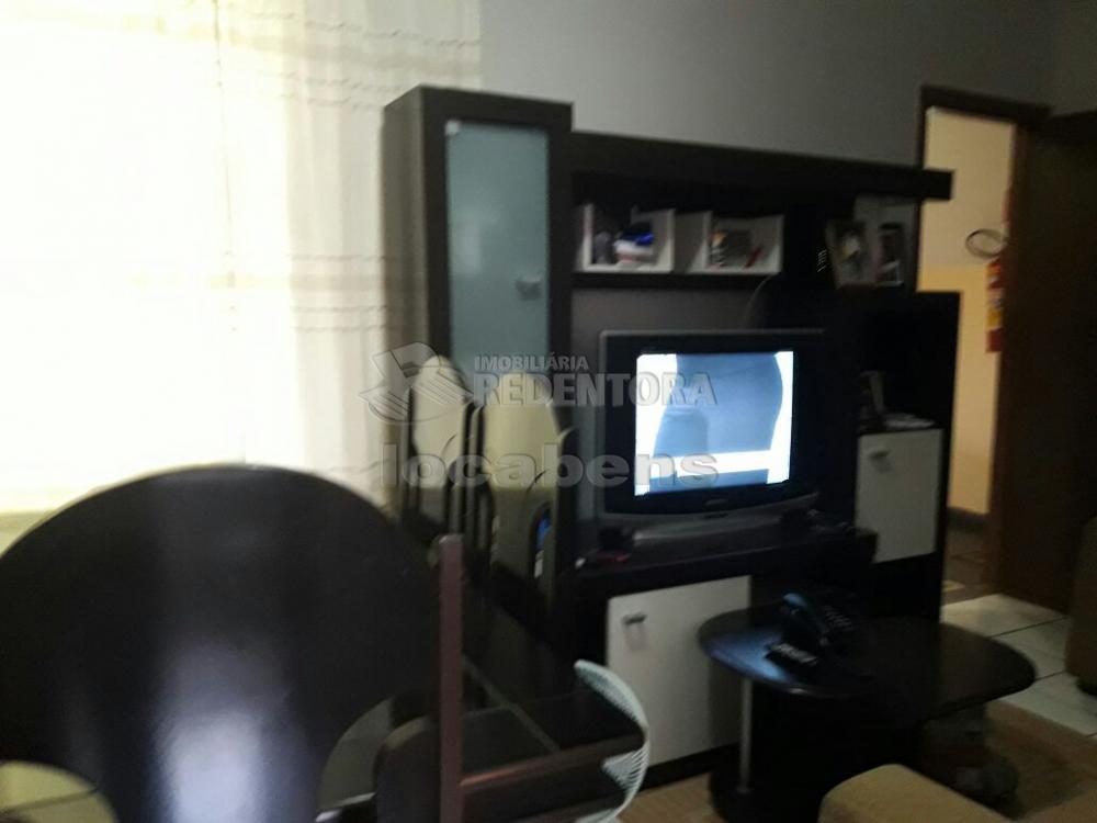 Comprar Apartamento / Padrão em São José do Rio Preto R$ 200.000,00 - Foto 18