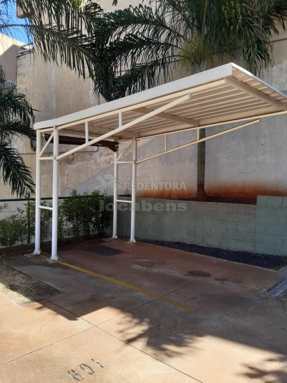 Alugar Apartamento / Padrão em São José do Rio Preto R$ 700,00 - Foto 12