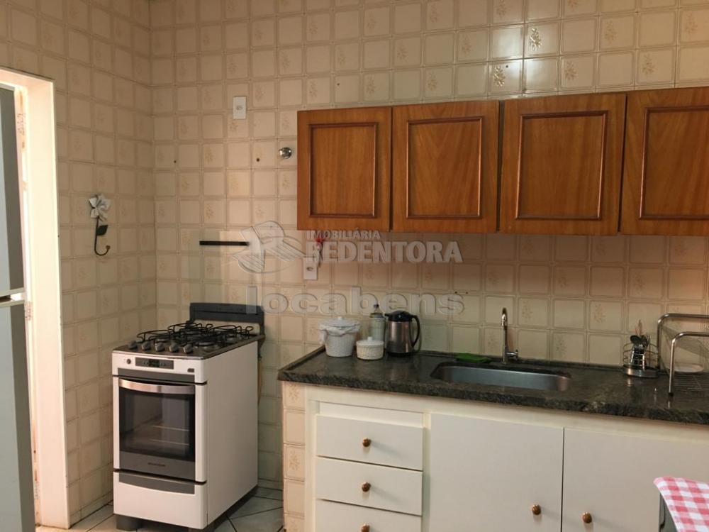 Alugar Apartamento / Padrão em São José do Rio Preto R$ 1.200,00 - Foto 7