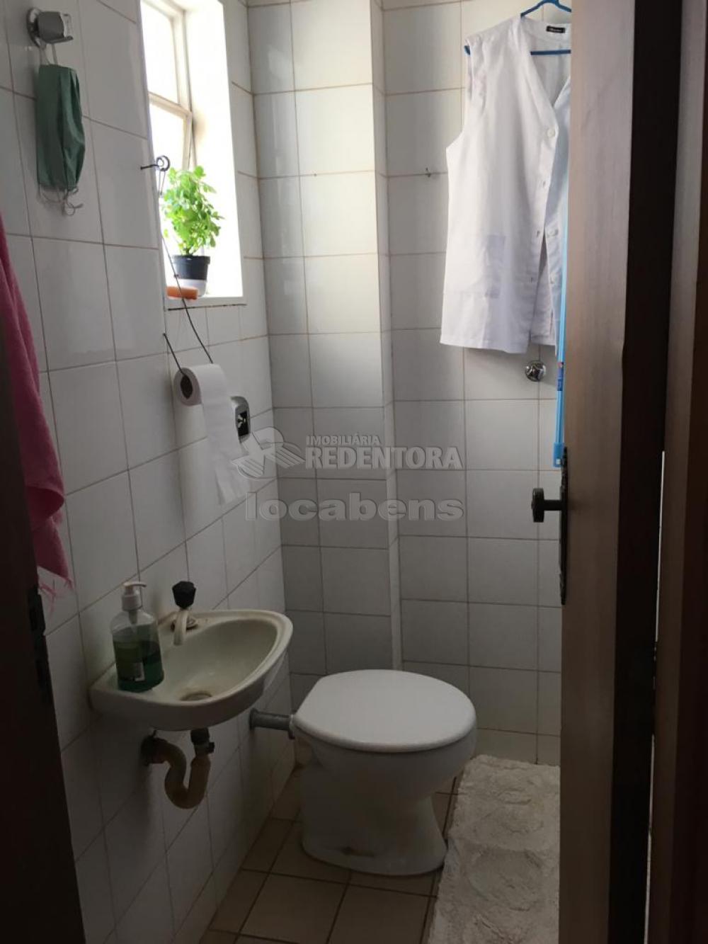 Alugar Apartamento / Padrão em São José do Rio Preto R$ 1.200,00 - Foto 16