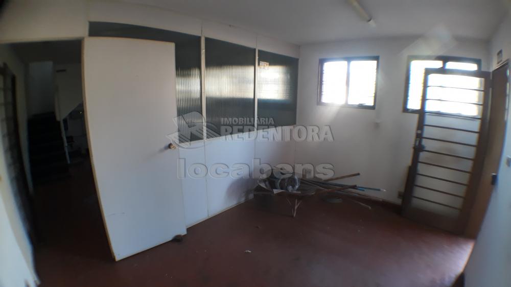 Alugar Comercial / Salão em Mirassol R$ 18.000,00 - Foto 3