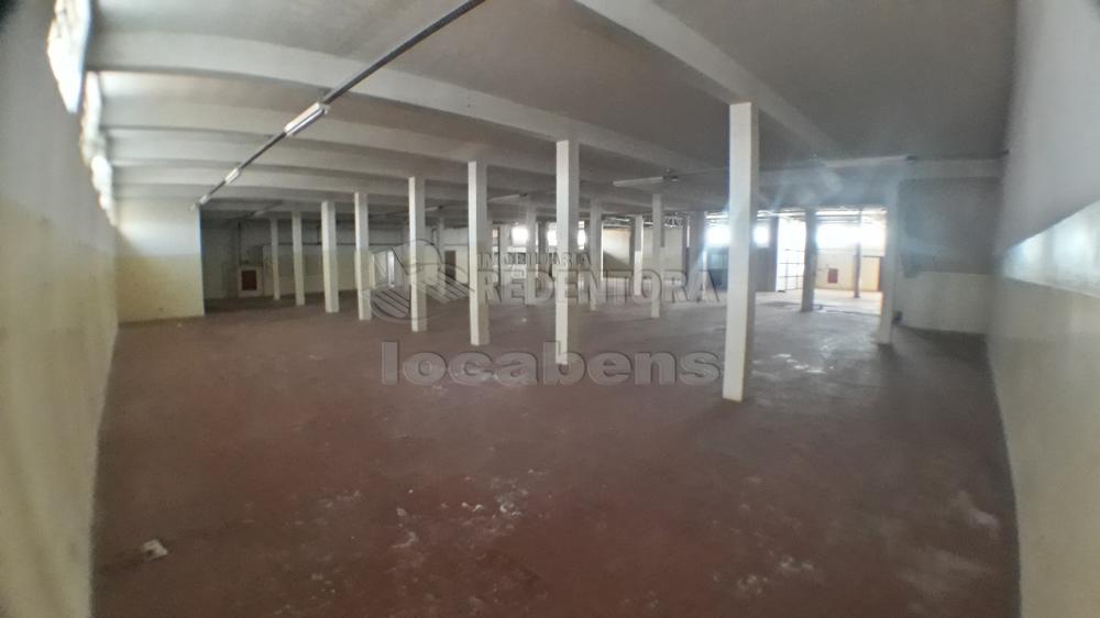 Alugar Comercial / Salão em Mirassol R$ 18.000,00 - Foto 16