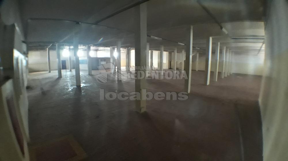 Alugar Comercial / Salão em Mirassol R$ 18.000,00 - Foto 17