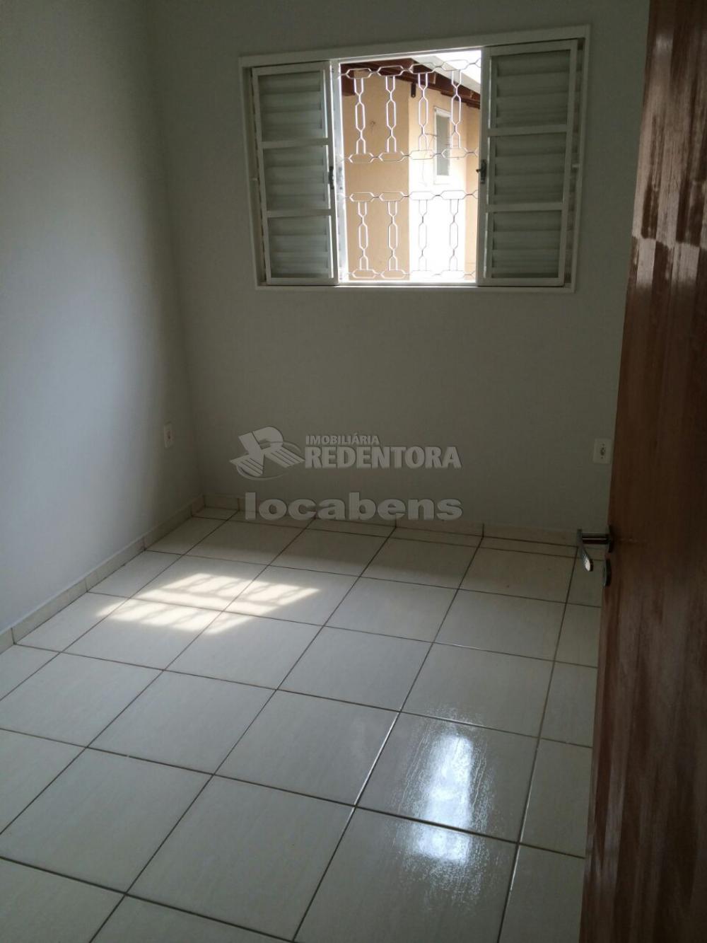 Comprar Casa / Padrão em São José do Rio Preto R$ 332.000,00 - Foto 6
