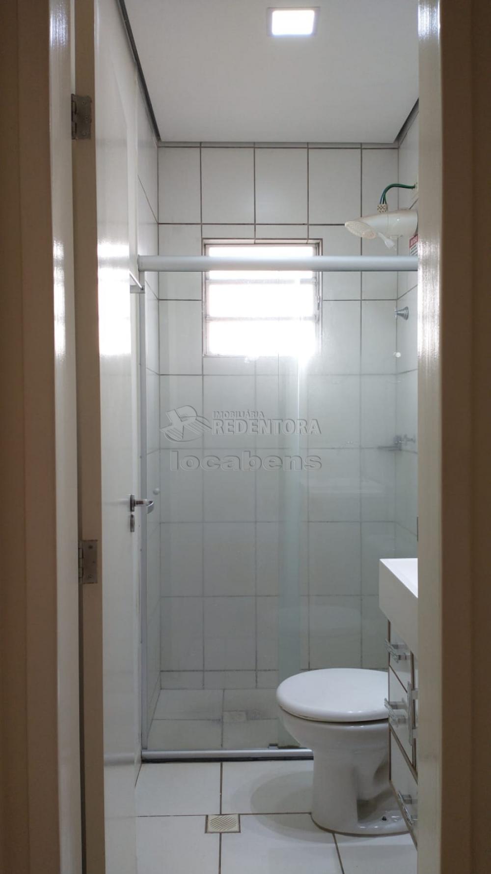 Alugar Apartamento / Padrão em São José do Rio Preto R$ 647,00 - Foto 18