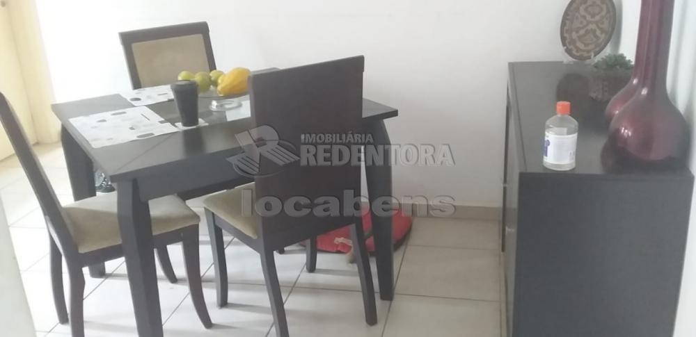 Comprar Apartamento / Padrão em São José do Rio Preto R$ 147.000,00 - Foto 3