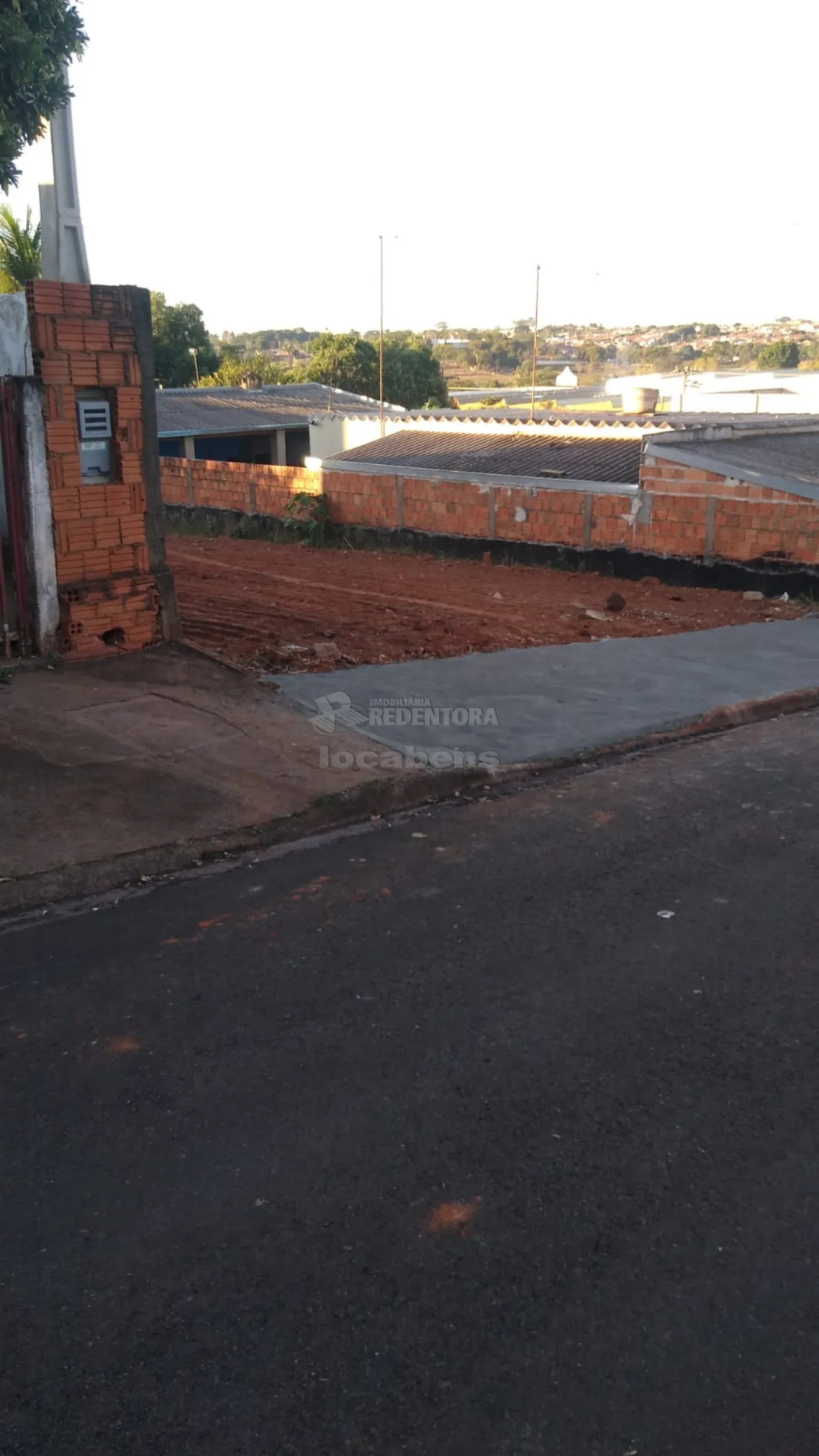 Comprar Terreno / Padrão em Fernandópolis R$ 75.000,00 - Foto 4