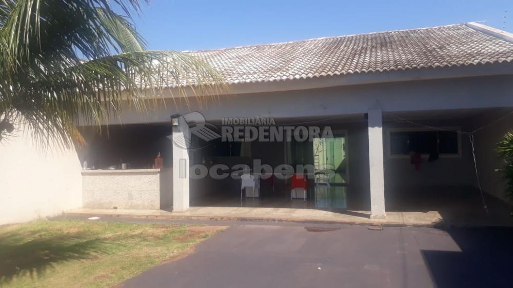 Comprar Casa / Padrão em São José do Rio Preto R$ 850.000,00 - Foto 2