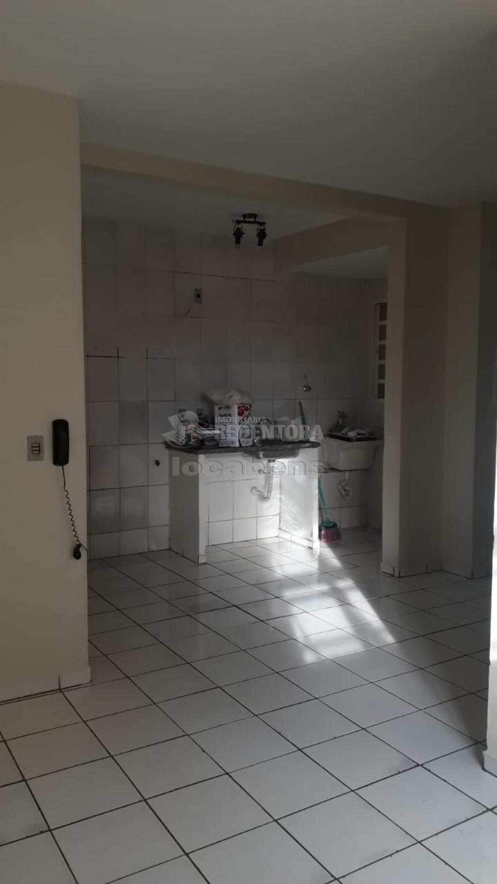 Comprar Apartamento / Padrão em São José do Rio Preto R$ 130.000,00 - Foto 9