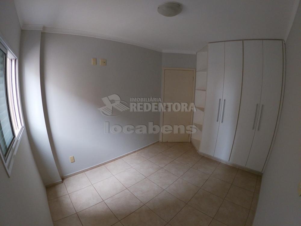 Alugar Apartamento / Padrão em São José do Rio Preto R$ 1.300,00 - Foto 10