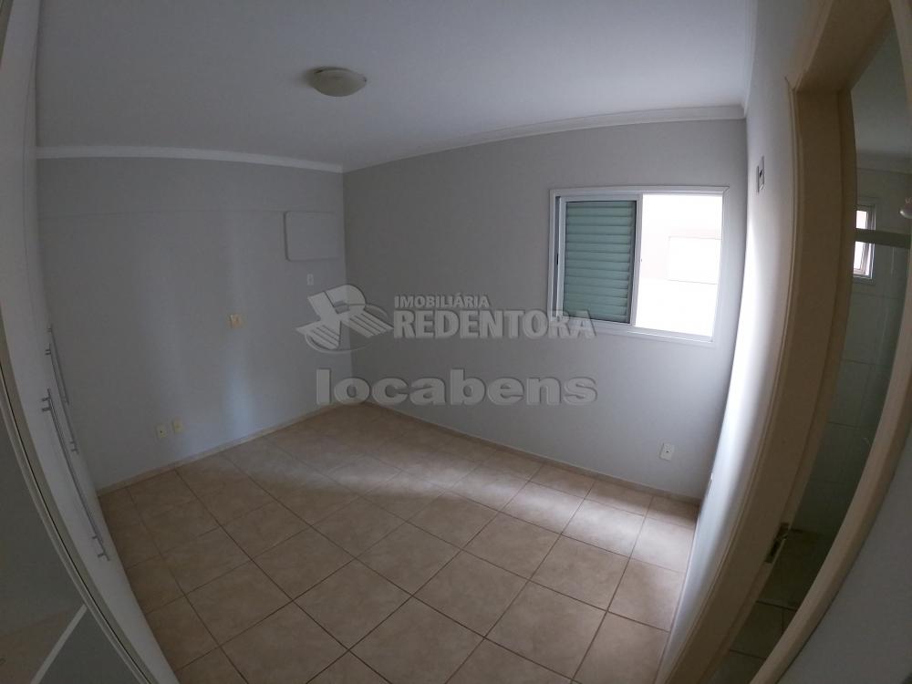 Alugar Apartamento / Padrão em São José do Rio Preto R$ 1.300,00 - Foto 14