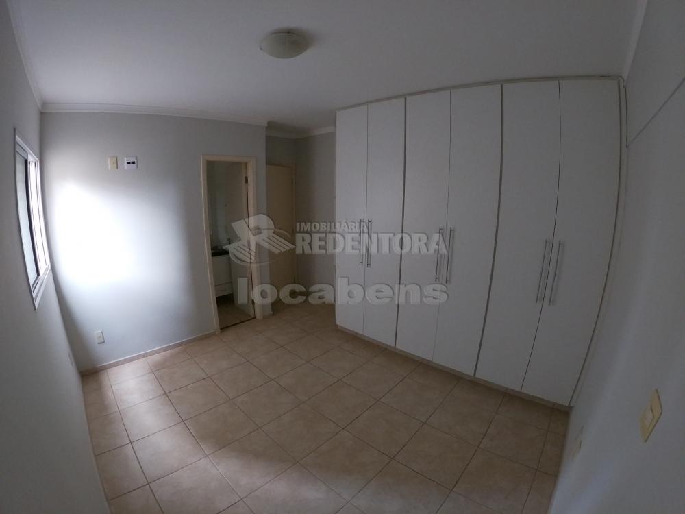 Alugar Apartamento / Padrão em São José do Rio Preto R$ 1.300,00 - Foto 15