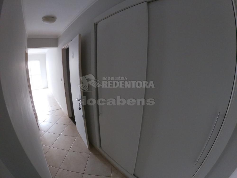 Alugar Apartamento / Padrão em São José do Rio Preto R$ 1.300,00 - Foto 18