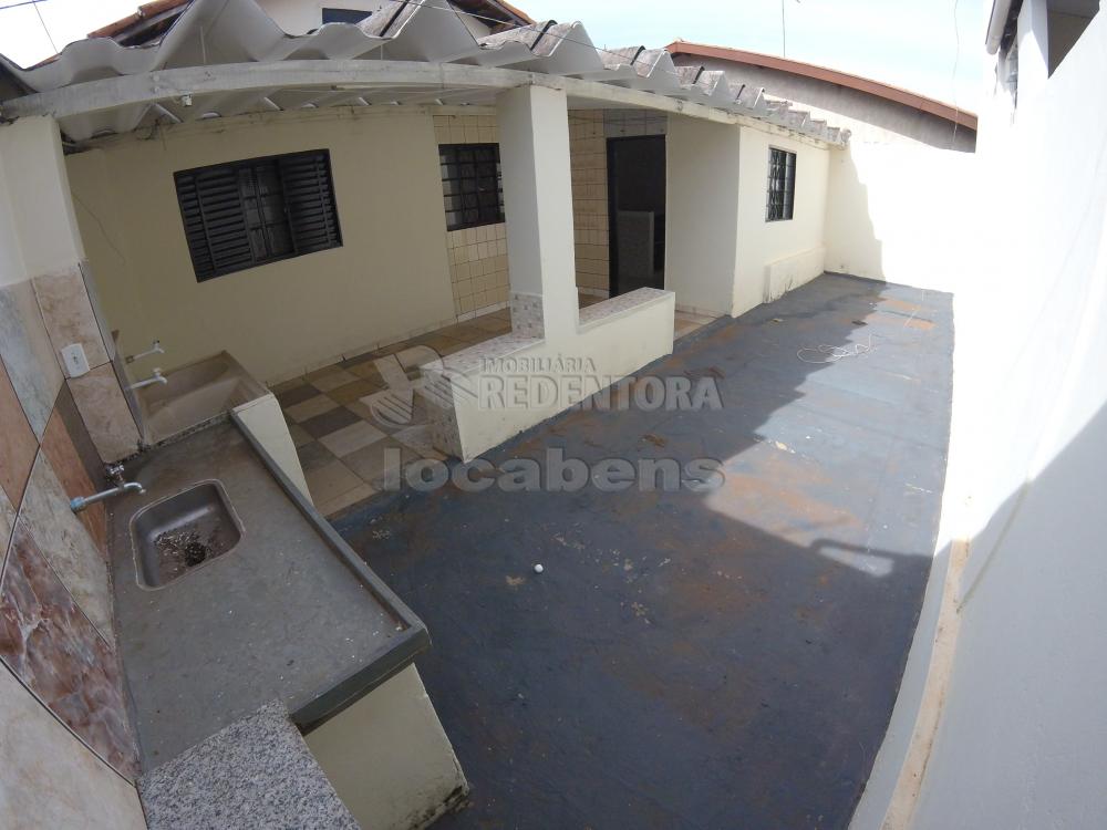 Alugar Casa / Padrão em São José do Rio Preto R$ 900,00 - Foto 23