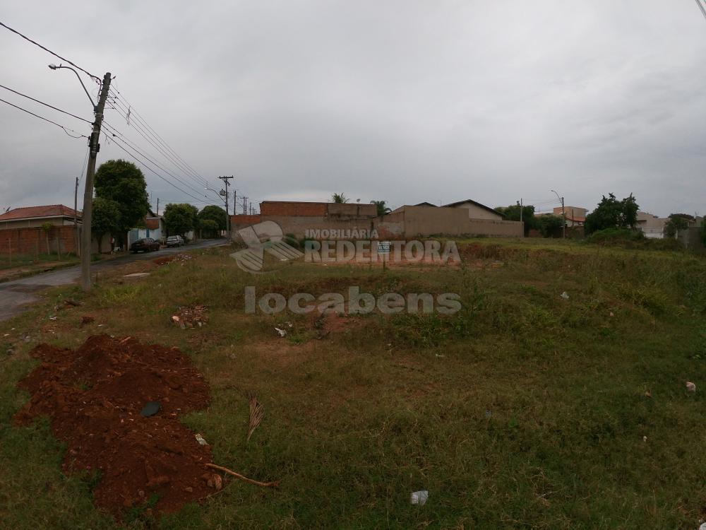 Comprar Terreno / Padrão em São José do Rio Preto R$ 200.000,00 - Foto 1