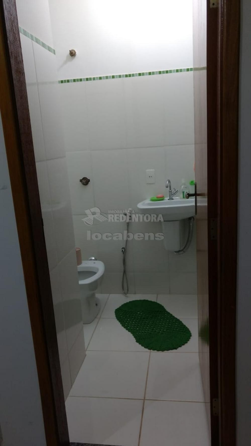 Comprar Casa / Padrão em São José do Rio Preto R$ 750.000,00 - Foto 2