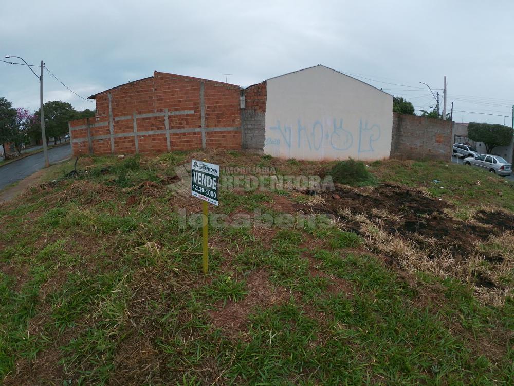 Comprar Terreno / Padrão em São José do Rio Preto R$ 105.000,00 - Foto 3