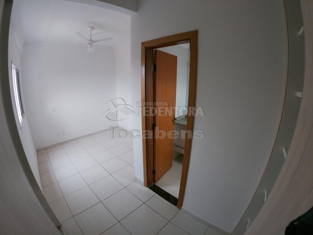 Alugar Apartamento / Padrão em São José do Rio Preto R$ 1.156,70 - Foto 15