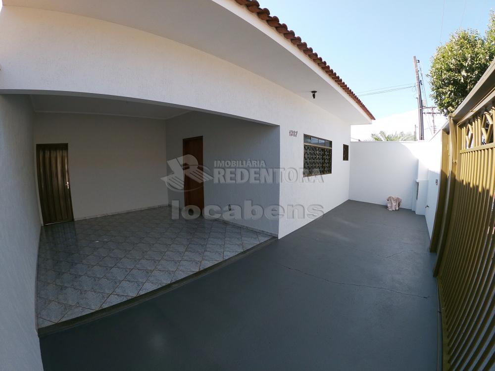 SAO JOSE DO RIO PRETO Casa Locacao R$ 1.400,00 3 Dormitorios 2 Vagas Area do terreno 162.00m2 Area construida 120.00m2 SAO JOSE DO RIO PRETO Casa Locacao R$ 1.400,00 3 Dormitorios 2 Vagas Area do terreno 162.00m2 Area construida 120.00m2