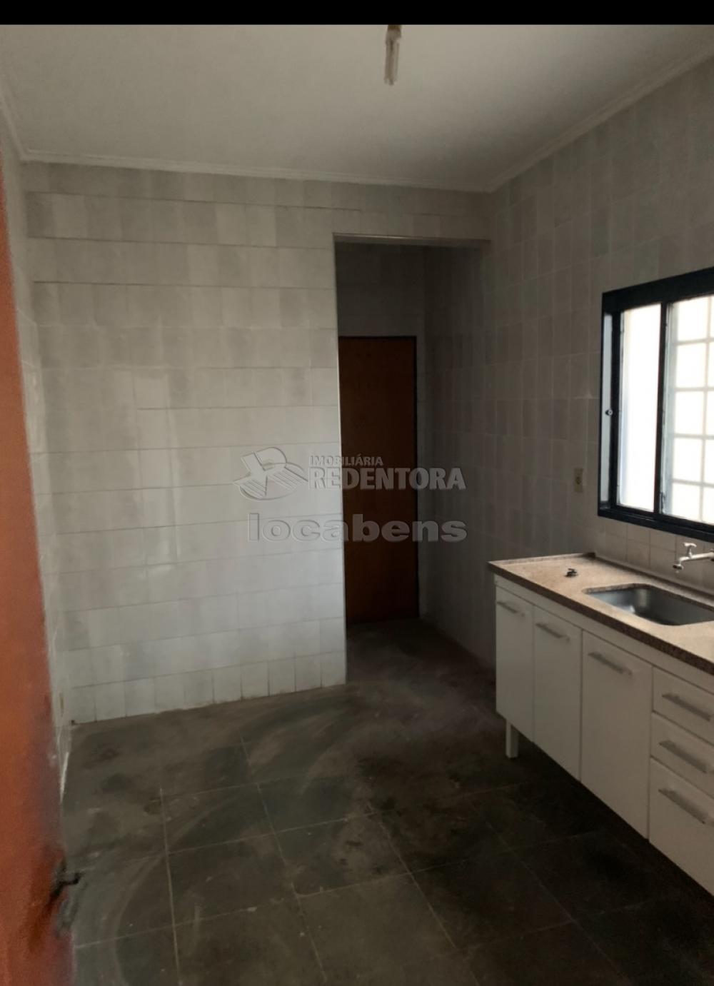 Alugar Apartamento / Padrão em São José do Rio Preto R$ 1.000,00 - Foto 2