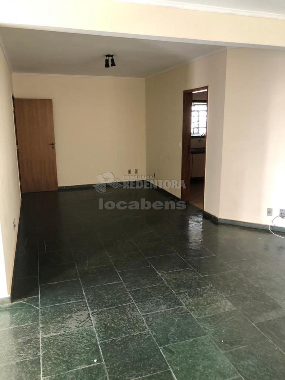 Alugar Apartamento / Padrão em São José do Rio Preto R$ 1.100,00 - Foto 2