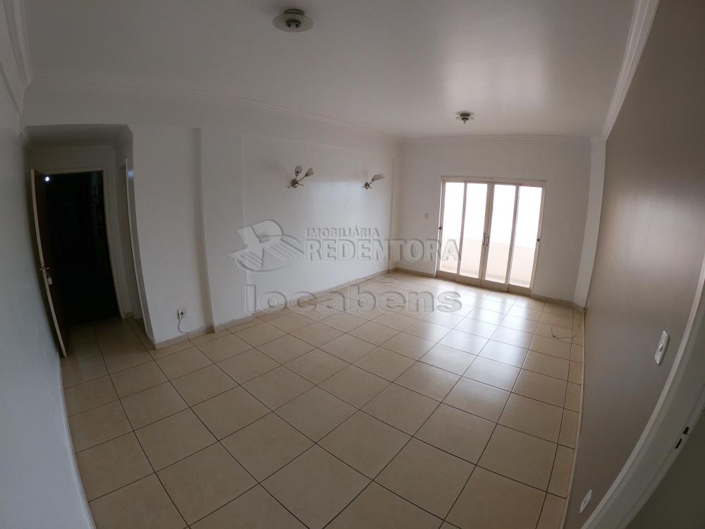 Alugar Apartamento / Padrão em São José do Rio Preto R$ 650,00 - Foto 7