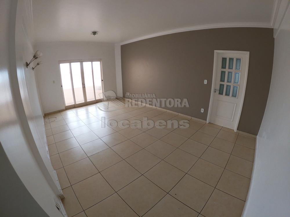 Alugar Apartamento / Padrão em São José do Rio Preto R$ 650,00 - Foto 27