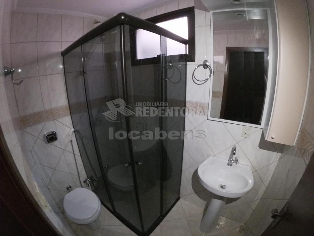 Alugar Apartamento / Padrão em São José do Rio Preto R$ 1.250,00 - Foto 14