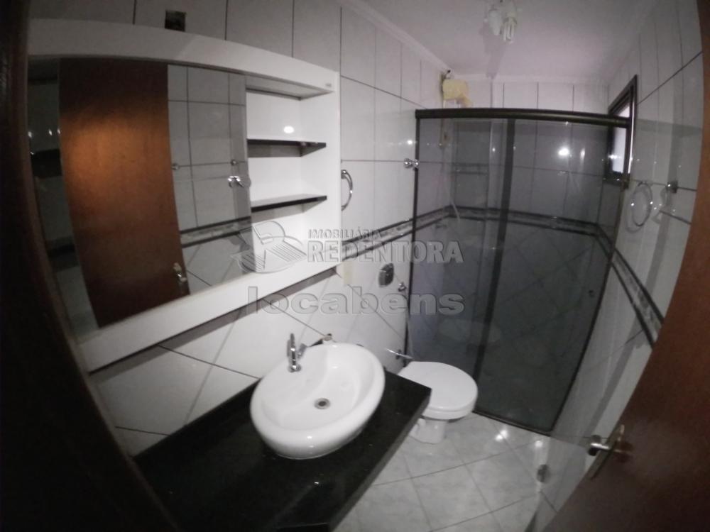 Alugar Apartamento / Padrão em São José do Rio Preto R$ 1.500,00 - Foto 24