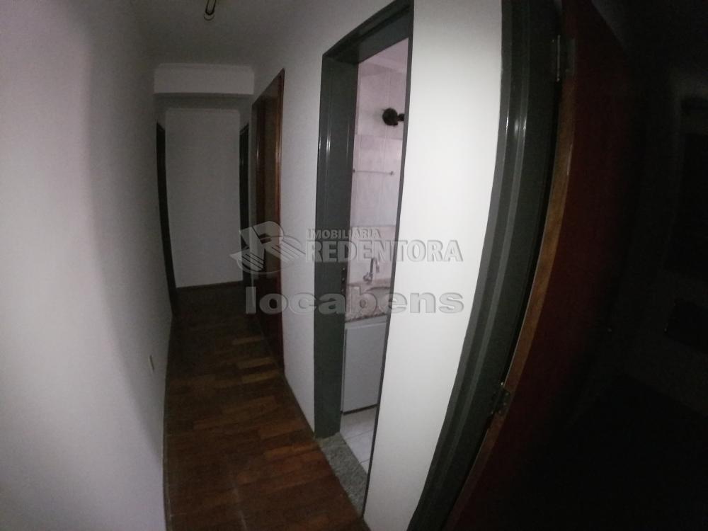 Alugar Apartamento / Padrão em São José do Rio Preto R$ 750,00 - Foto 21