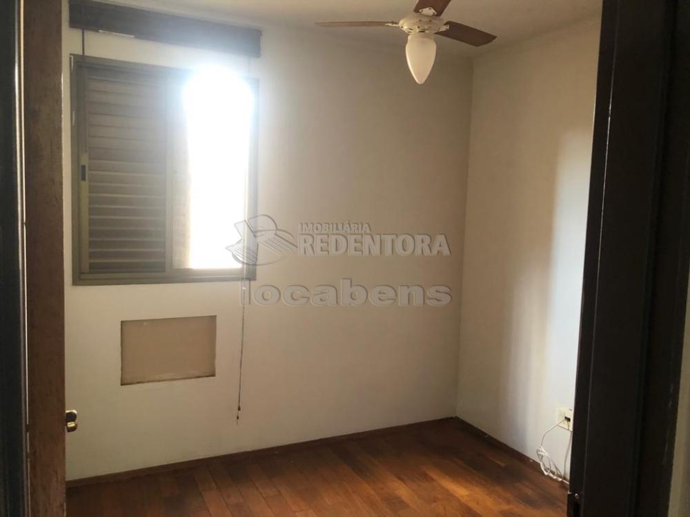 Alugar Apartamento / Padrão em São José do Rio Preto R$ 950,00 - Foto 14