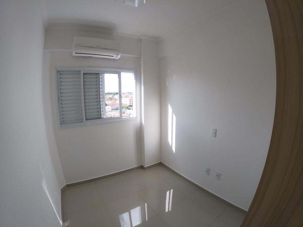 Alugar Apartamento / Padrão em São José do Rio Preto R$ 1.100,00 - Foto 25