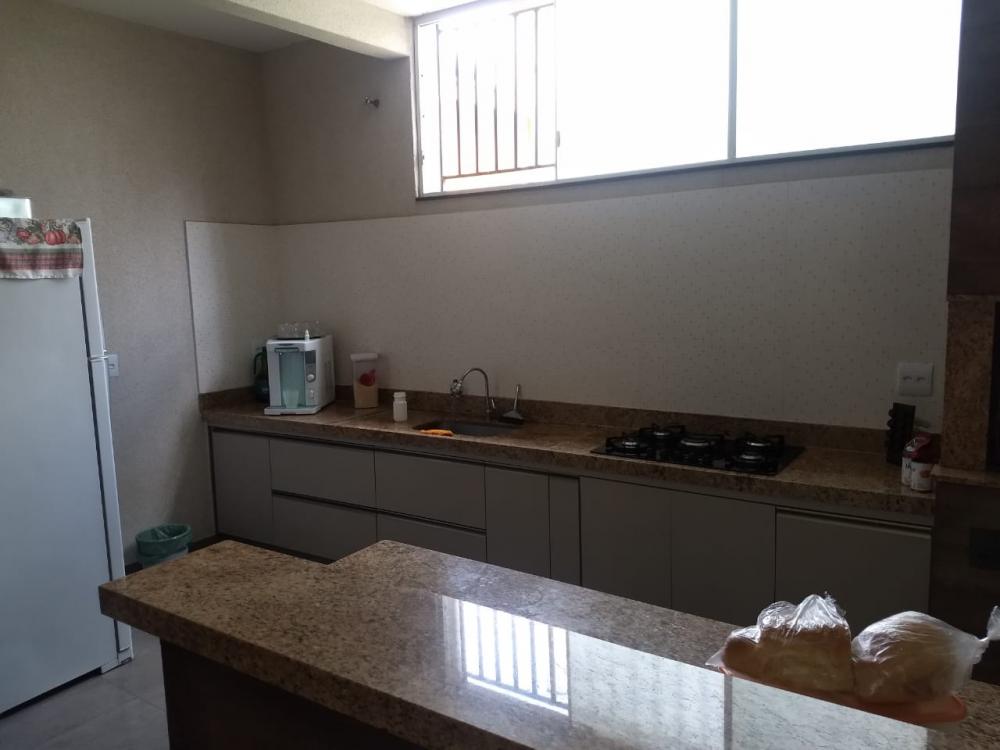 Comprar Casa / Padrão em São José do Rio Preto R$ 550.000,00 - Foto 4