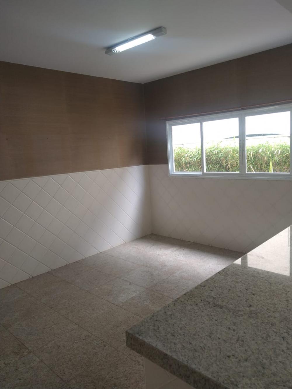 Alugar Casa / Sobrado em São José do Rio Preto R$ 3.800,00 - Foto 2