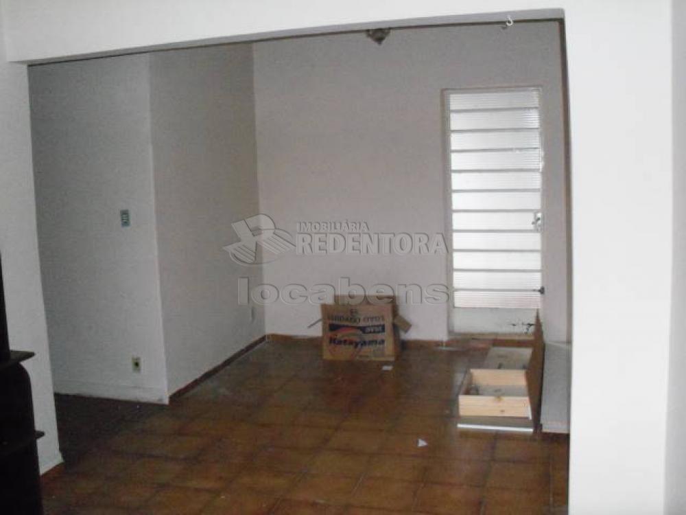 Alugar Casa / Padrão em São José do Rio Preto R$ 792,69 - Foto 6