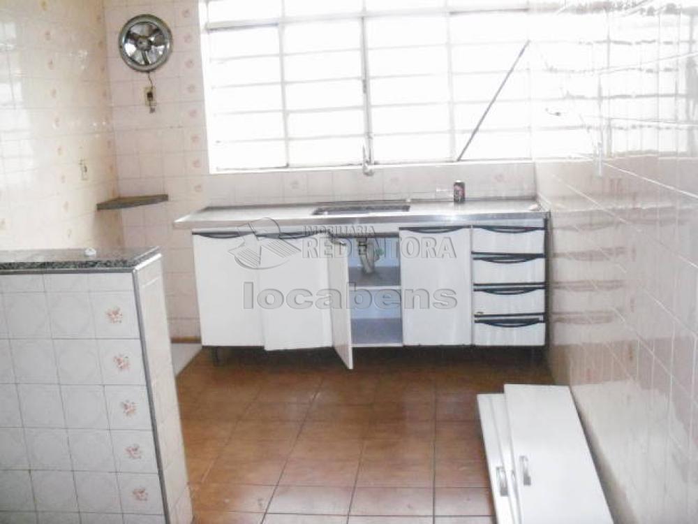 Alugar Casa / Padrão em São José do Rio Preto R$ 792,69 - Foto 7
