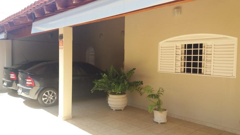 Comprar Casa / Padrão em São José do Rio Preto R$ 650.000,00 - Foto 17