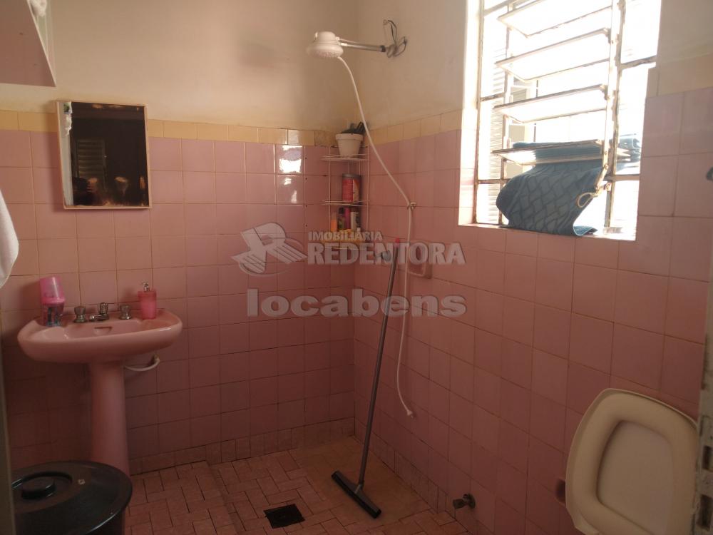 Alugar Casa / Padrão em São José do Rio Preto R$ 905,20 - Foto 4