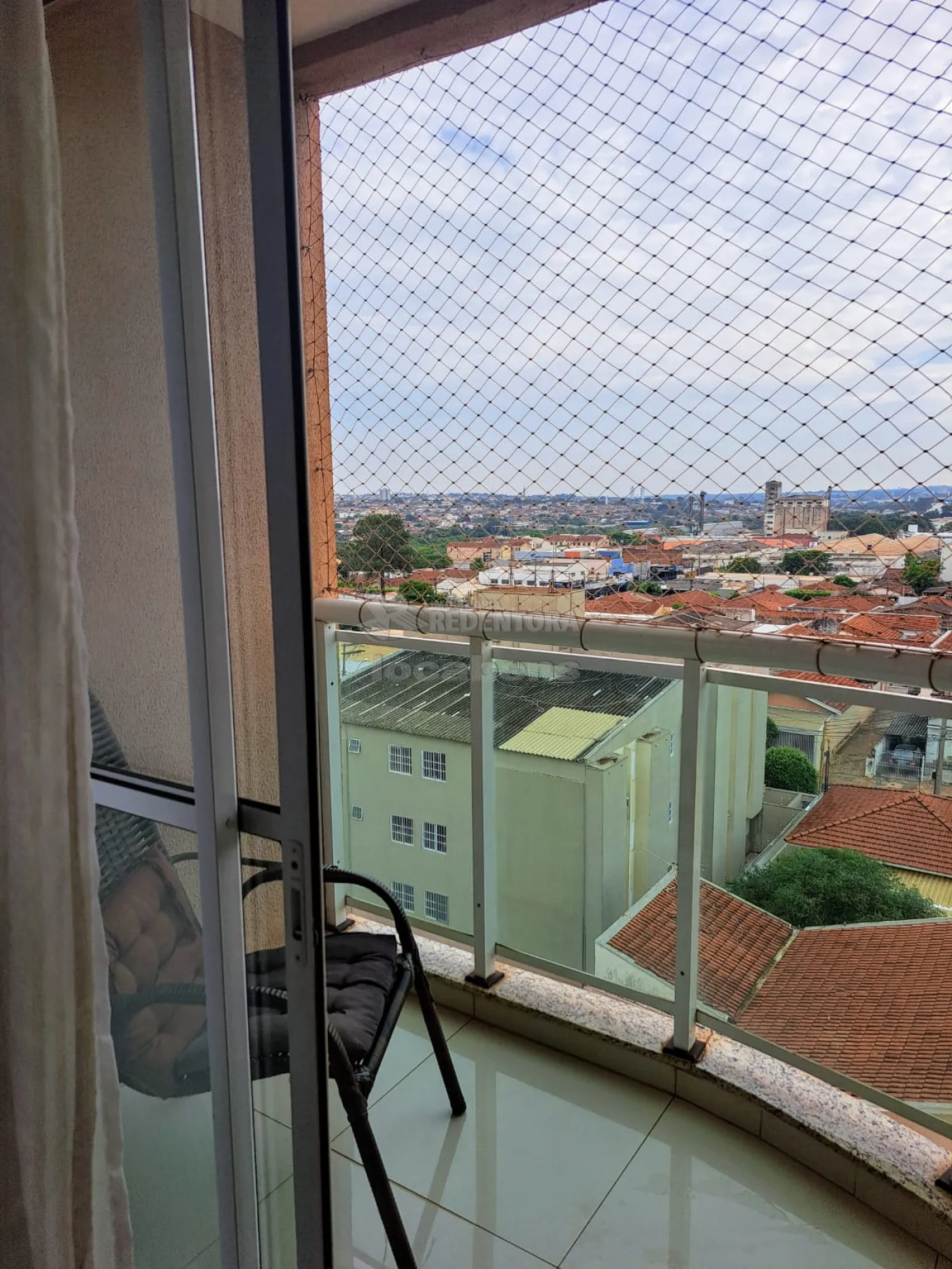 Apartamento à venda com 3 quartos, 107m² - Foto 4