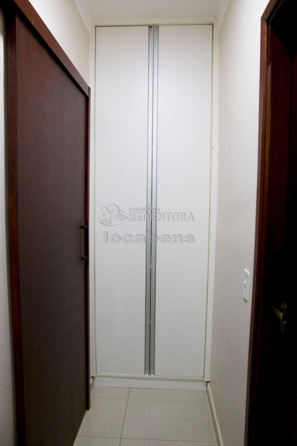 Apartamento à venda com 3 quartos, 107m² - Foto 8