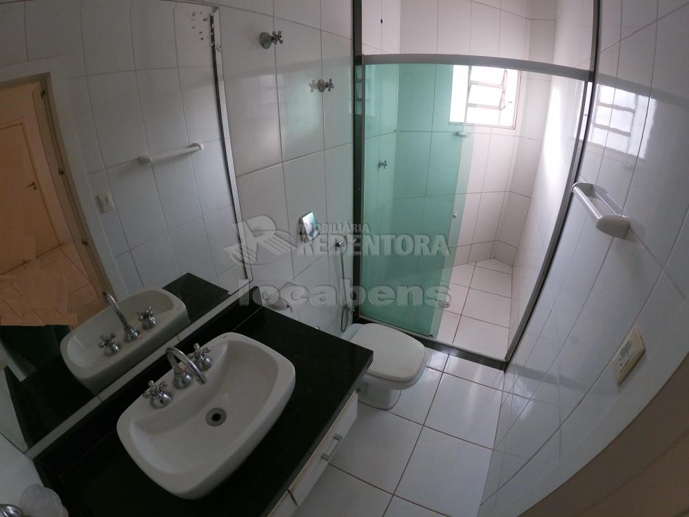 Alugar Casa / Padrão em São José do Rio Preto R$ 2.000,00 - Foto 25