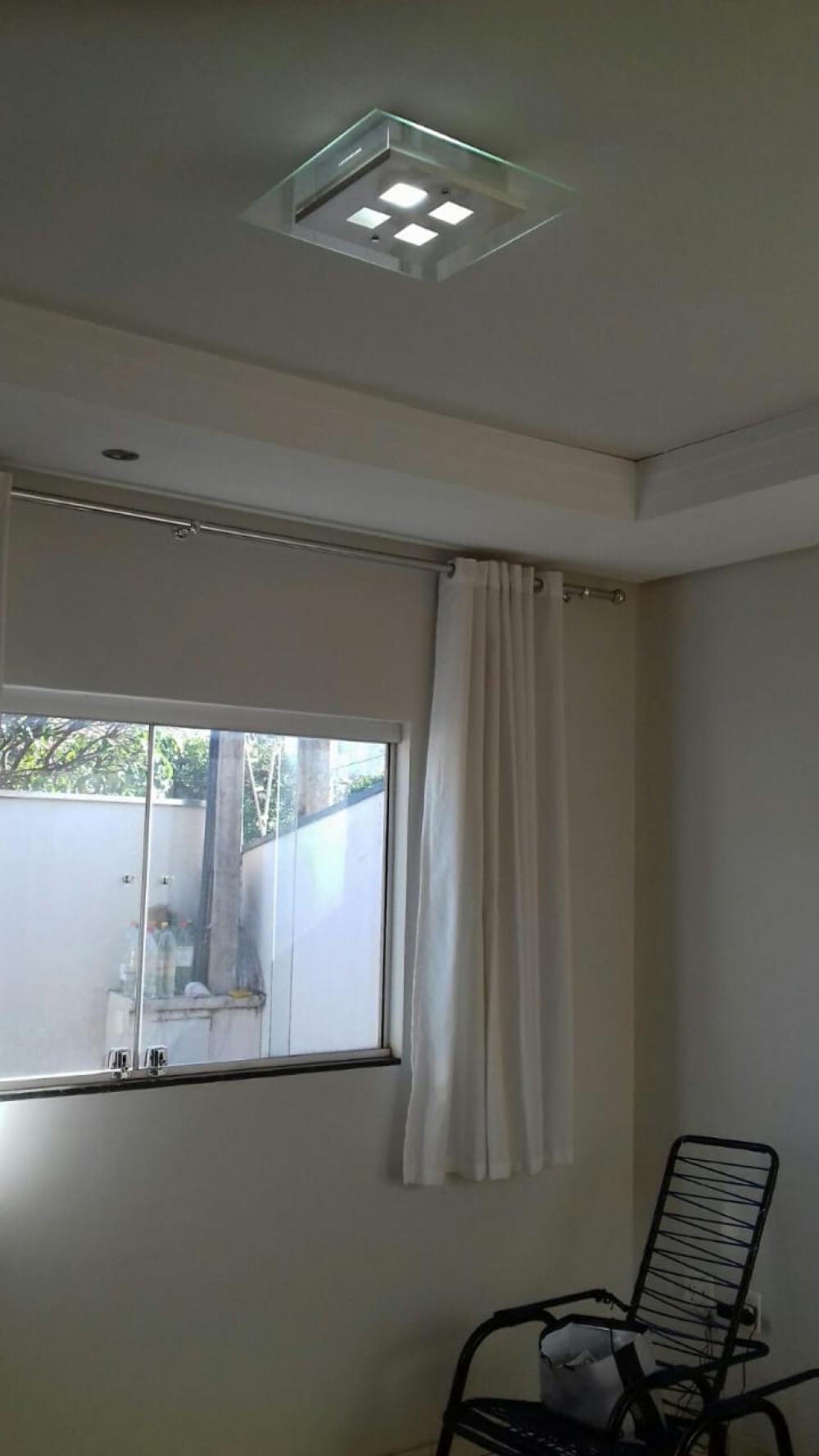 Alugar Casa / Padrão em São José do Rio Preto R$ 1.300,00 - Foto 16