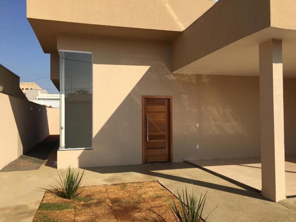 Bady Bassitt Casa Venda R$214.000,00 2 Dormitorios 1 Suite Area do terreno 247.05m2 Area construida 81.80m2 Bady Bassitt Casa Venda R$214.000,00 2 Dormitorios 1 Suite Area do terreno 247.05m2 Area construida 81.80m2
