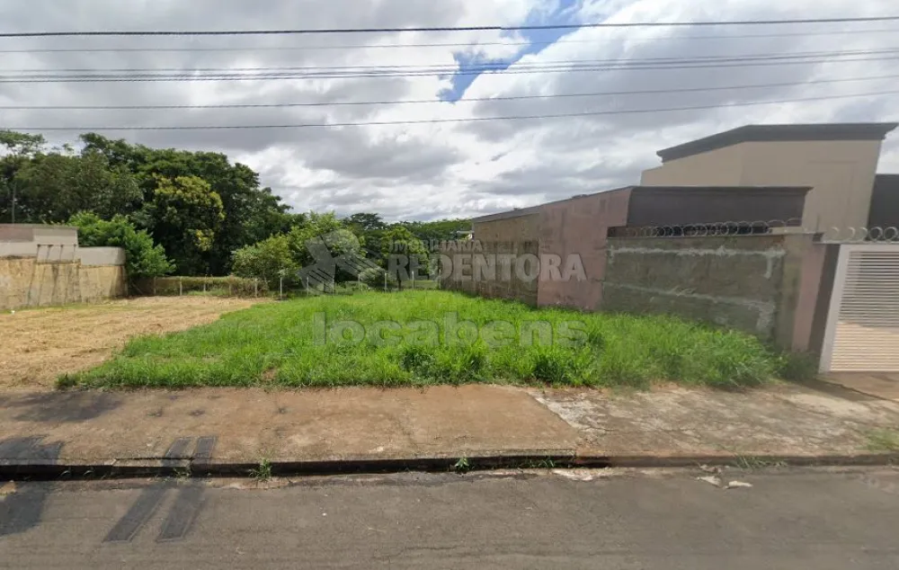 Comprar Terreno / Padrão em São José do Rio Preto R$ 380.000,00 - Foto 1